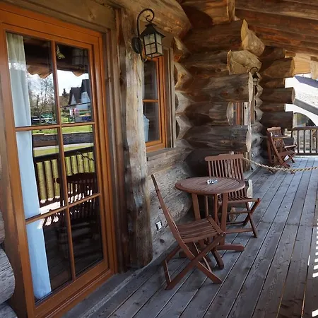 Guest house The Longhorn Saloon *